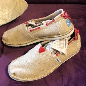 Toms Khaki loafers